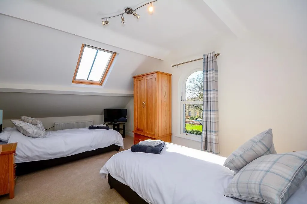 7 Bluebridge Luxury Loft Apartment York